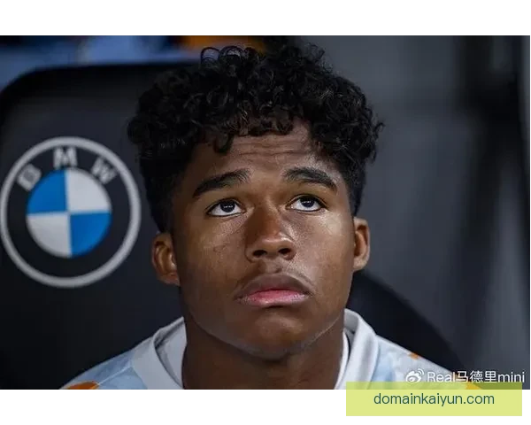 恩德里克无球跑动持续提升，备受期待的年轻天才展现潜力