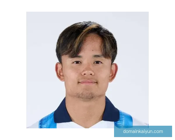 久保建英国家队出场数据达到新里程碑，表现受到关注