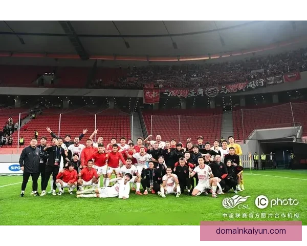 中超新闻：联赛竞争加剧，球队表现各异值得关注